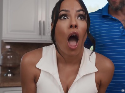 tour the pganal: housewife
